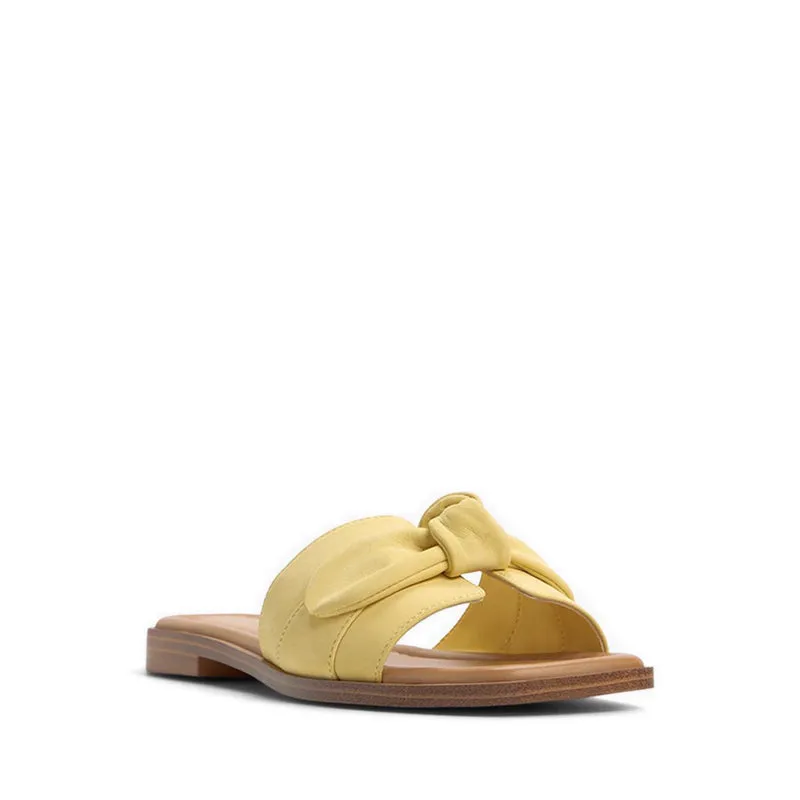 Aldo Lavinia Women Flat Sandals - Yellow