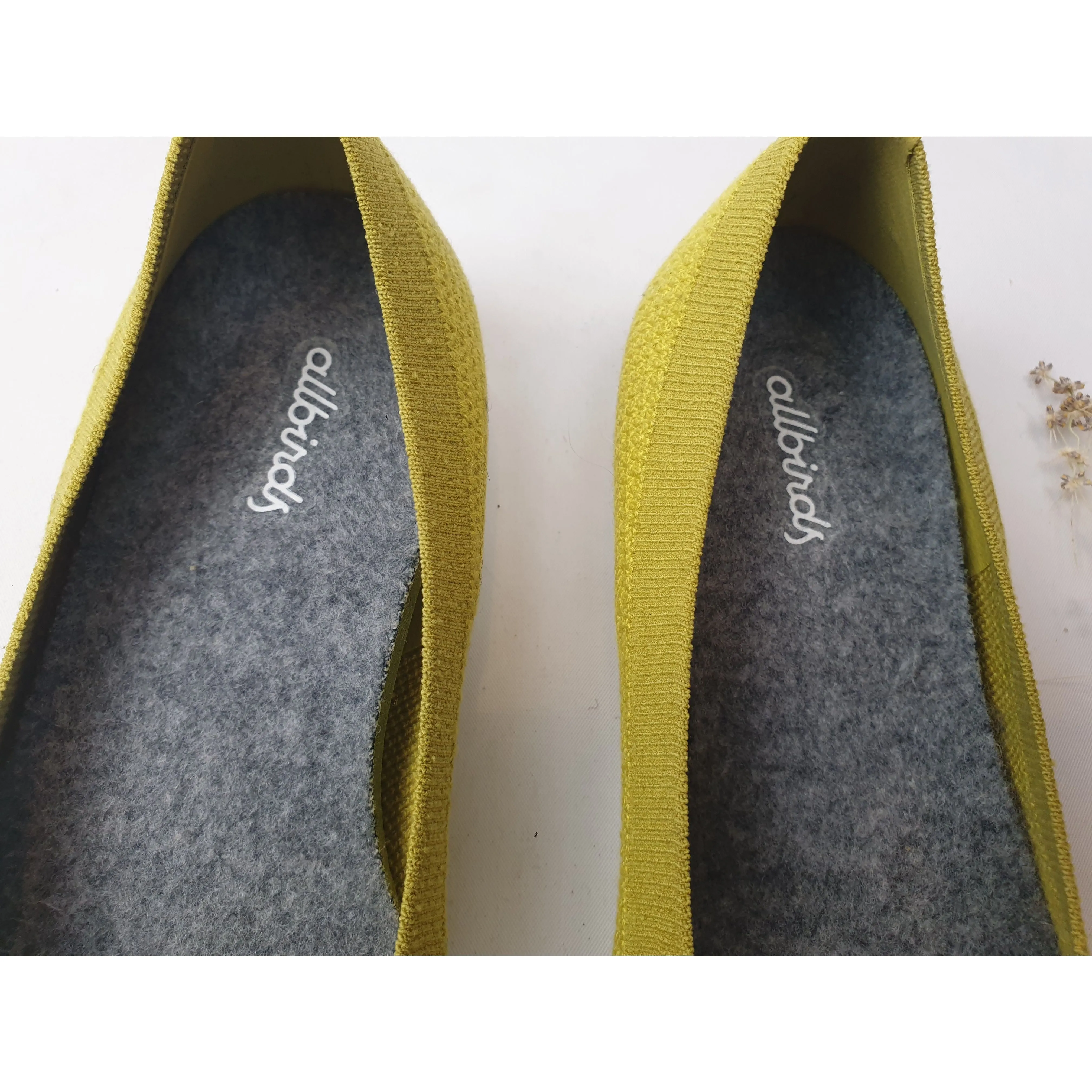 Allbirds light green woven recycled fabric slip on shoes size 6.5