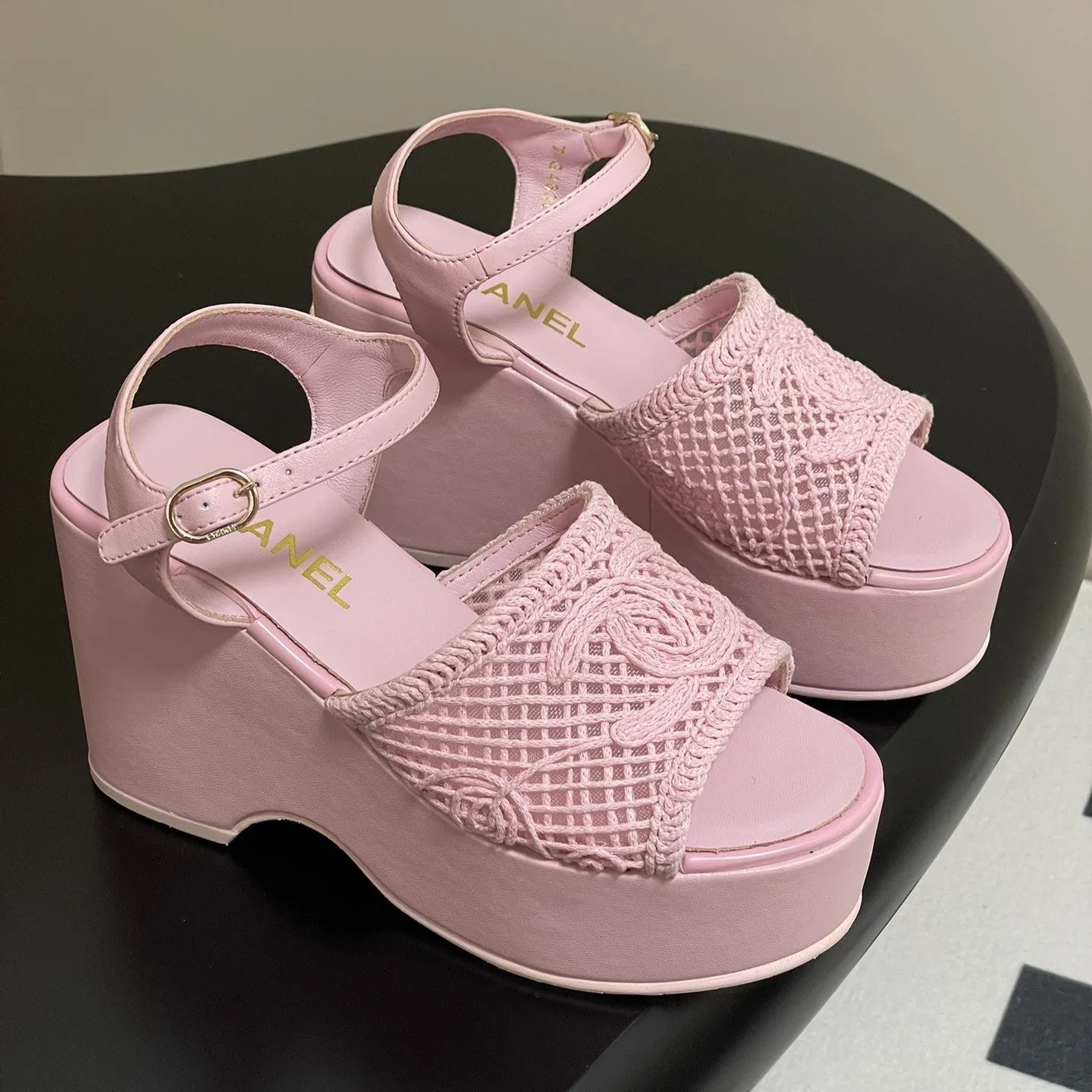 CC 25S Small Wedge Thick-Soled Sandal 10cm Pink Woven 247604