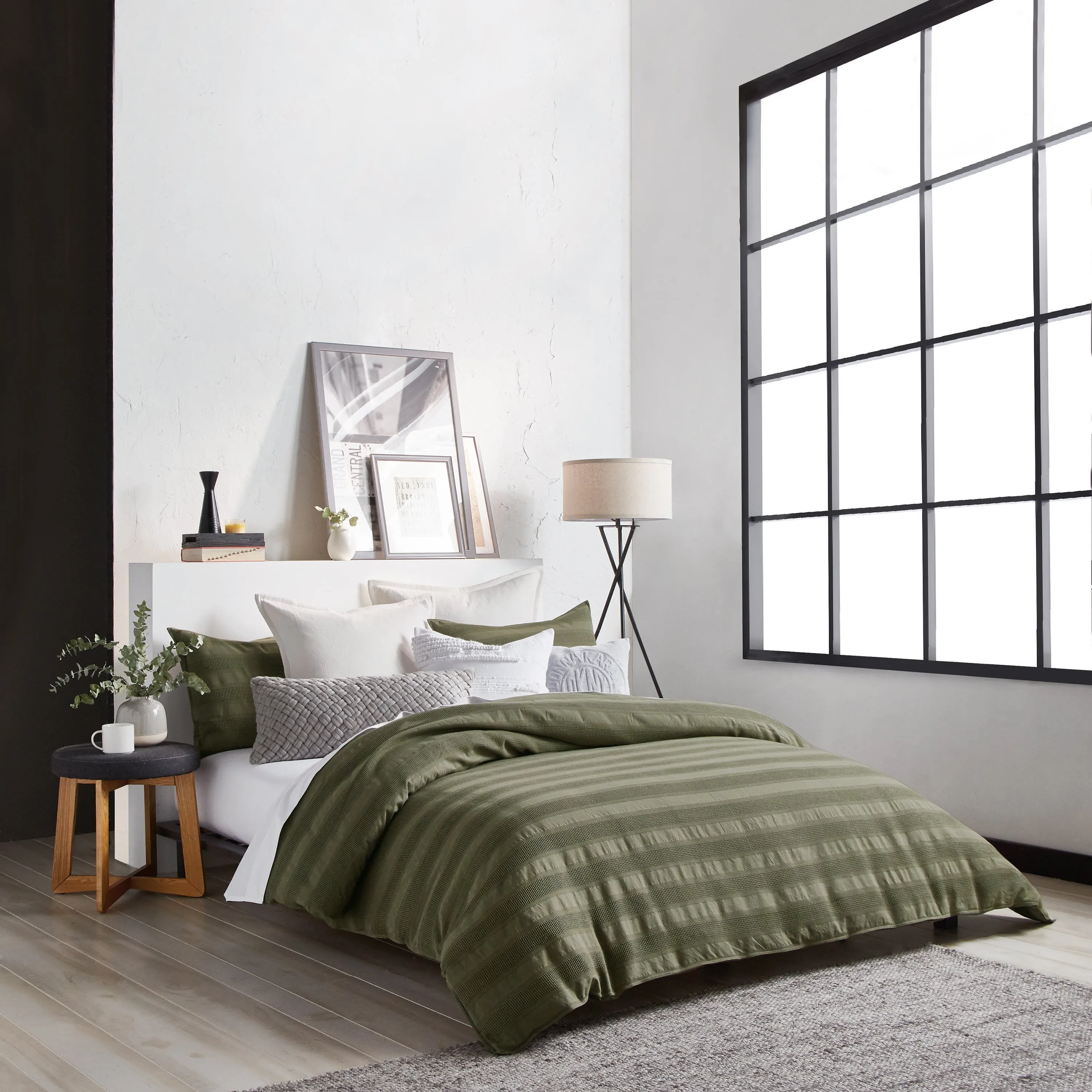 DKNY Avenue Stripe King Duvet Cover