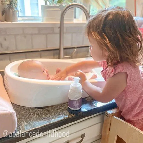 Earth Mama Angel Baby Calming Lavender Shampoo & Body Wash (160ml)