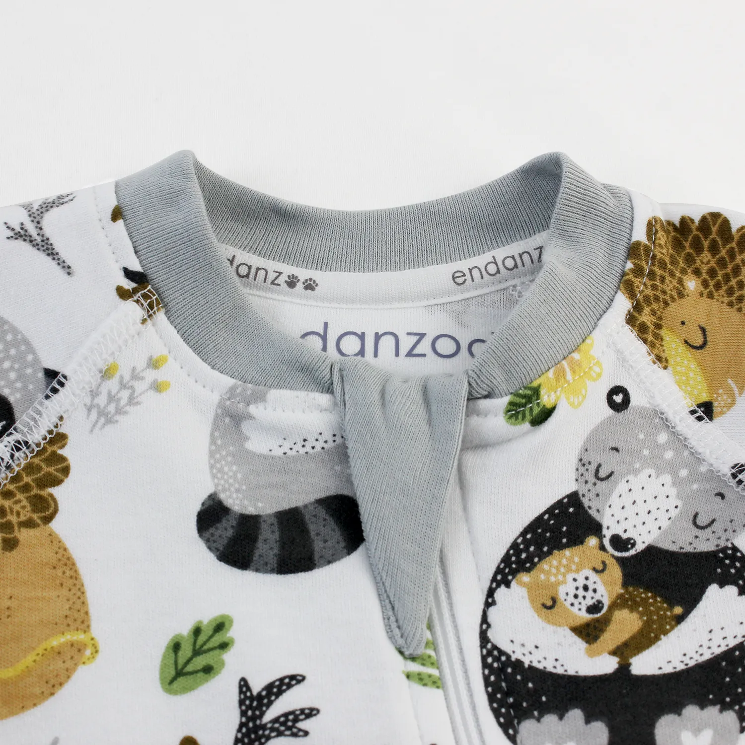 Endanzoo Organic Long Sleeve Double Zippered Romper - Safari Hugs