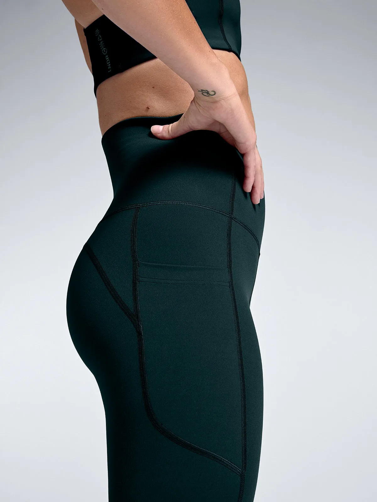 FATAL ATTRACTION 7/8 Super High Rise Legging Dark Green