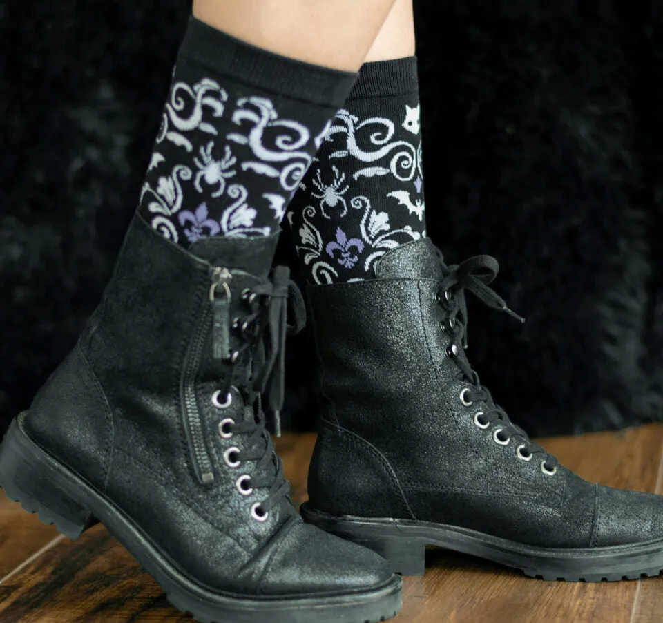 Gothic Damask Socks -Purple (One Size)
