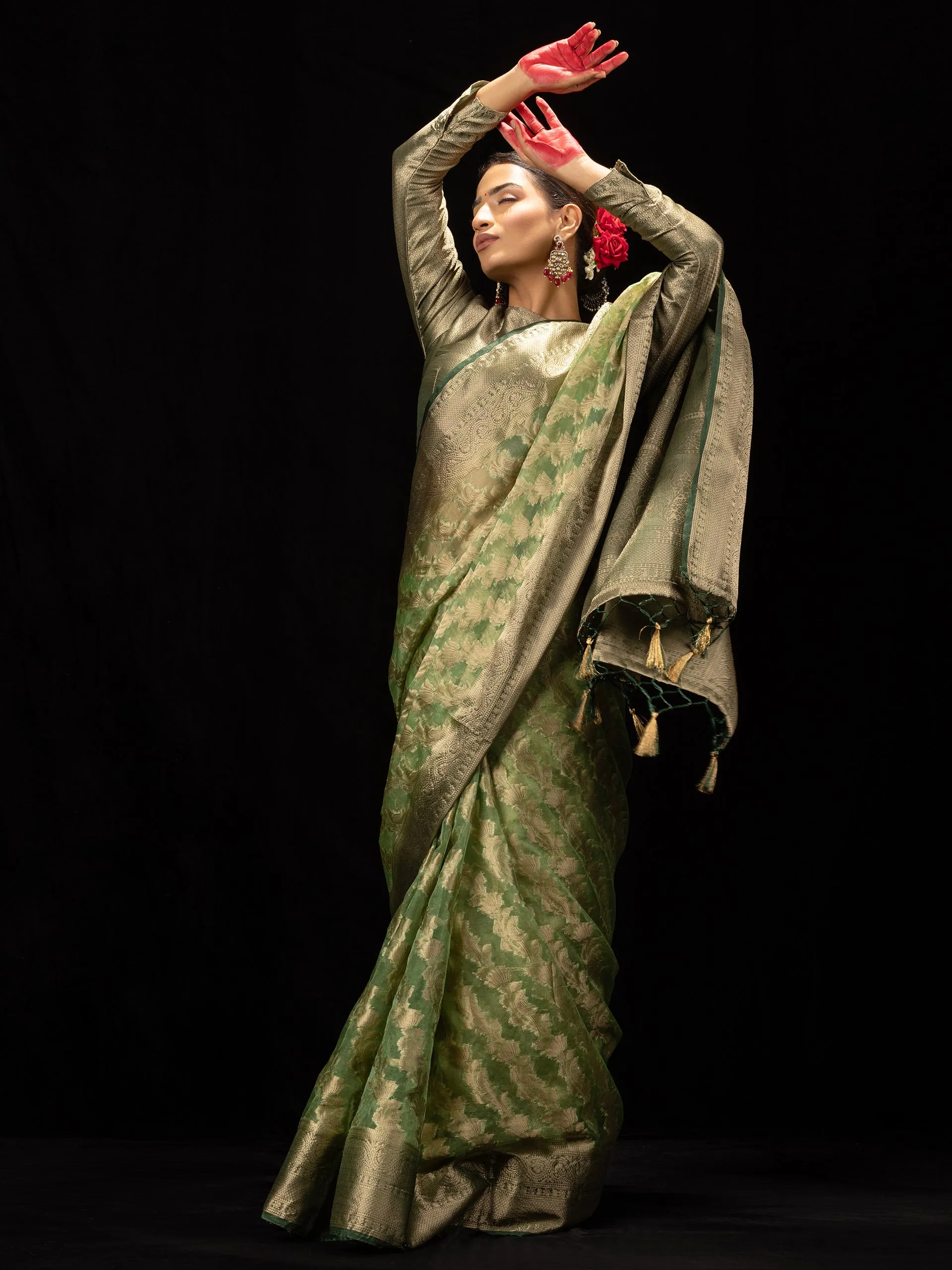 Heena Green Organza Saree with blouse fabric