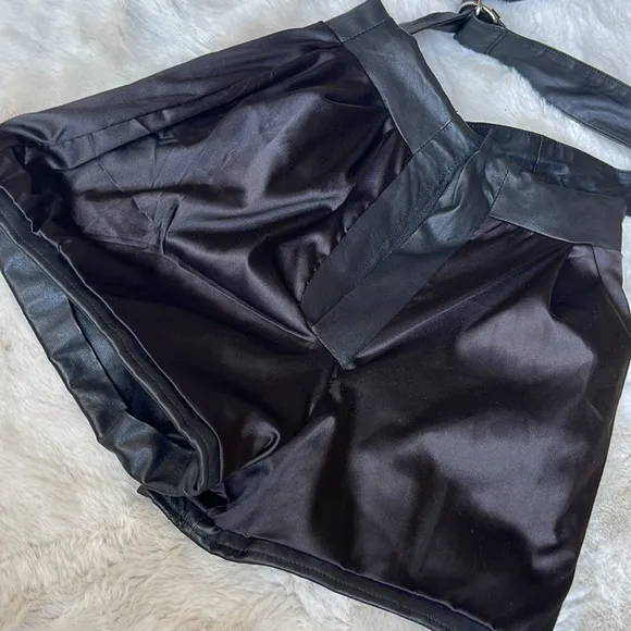 L’Academie vegan Black Leather Women's high waisted Shorts