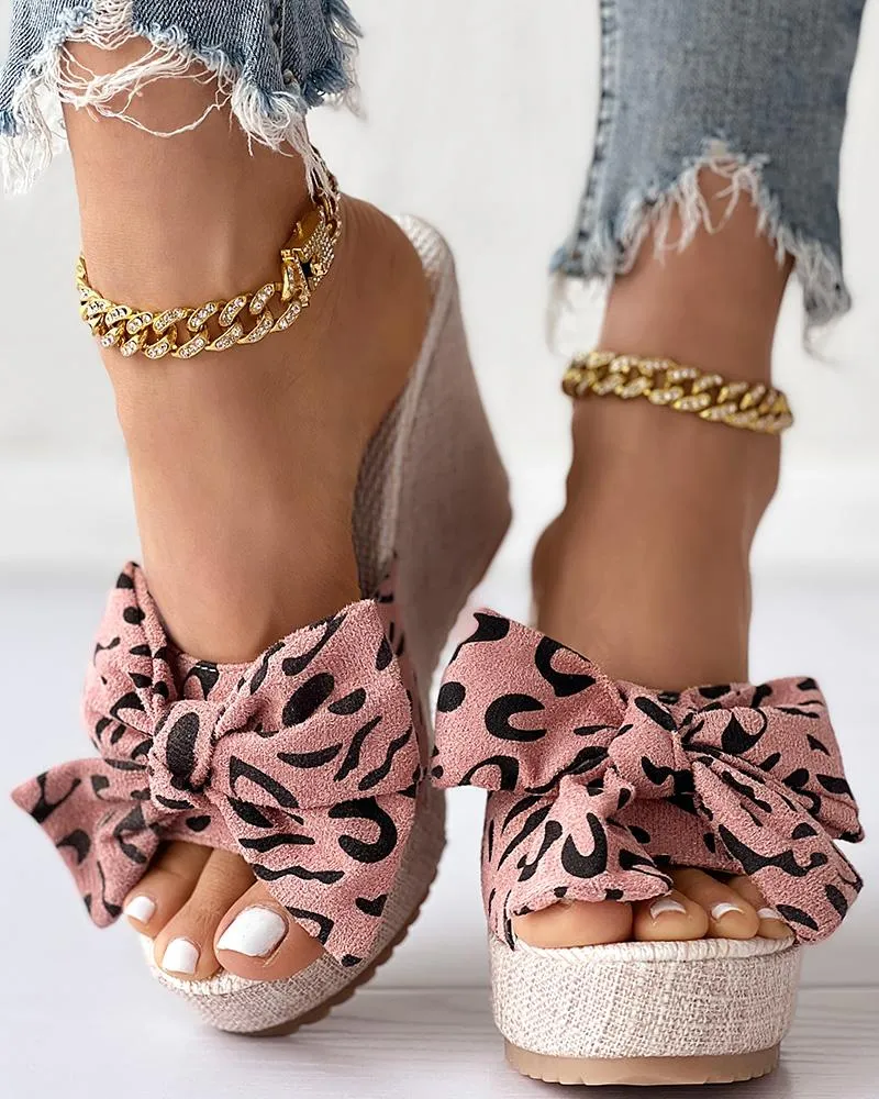 Leopard Bowknot Design Wedge Slippers