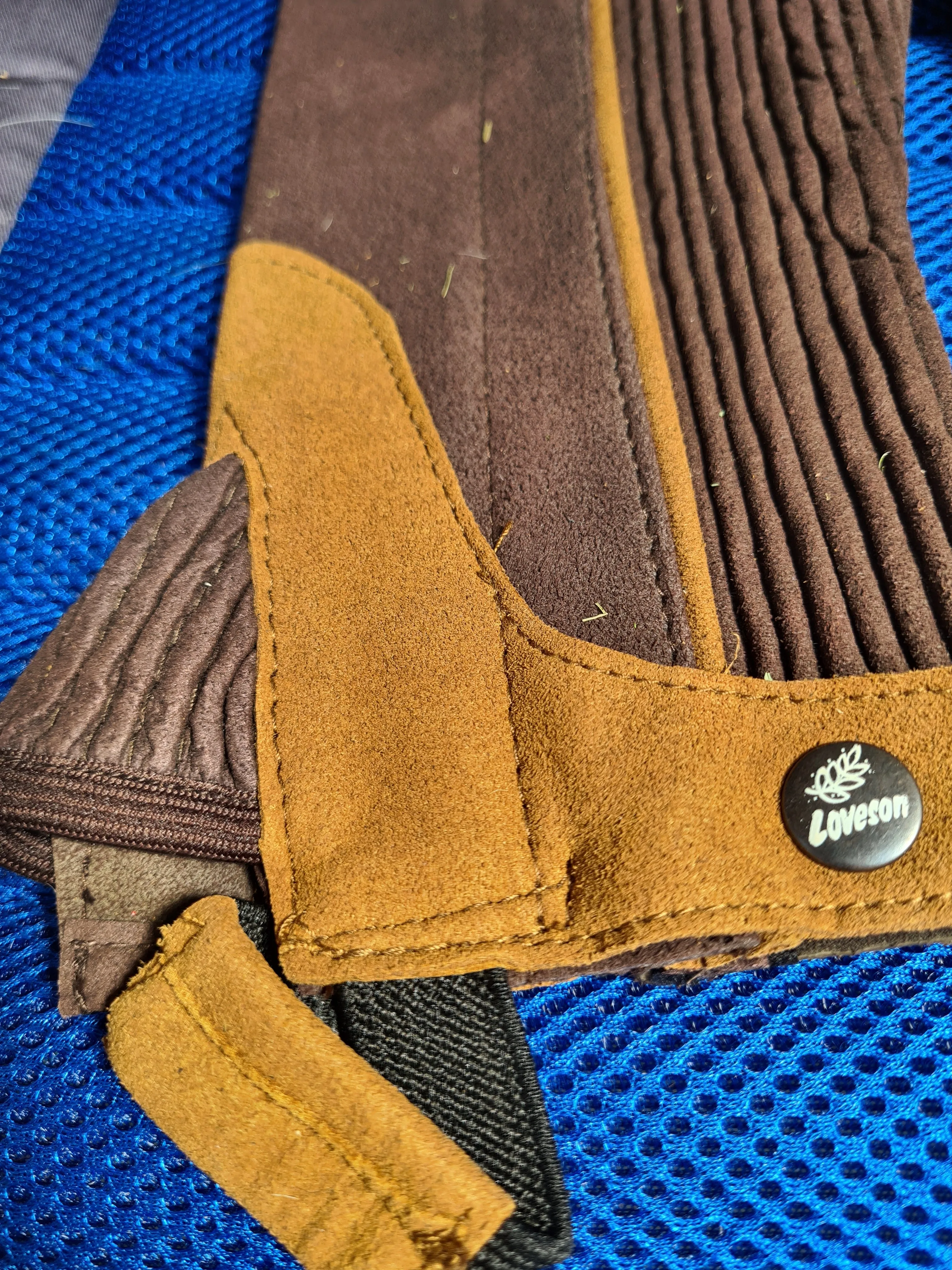 Loveson small childs chaps brown   ✅️
