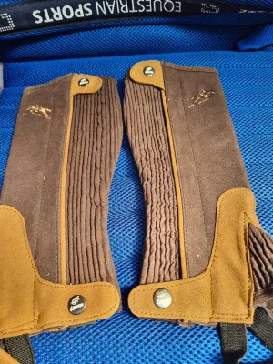 Loveson small childs chaps brown   ✅️