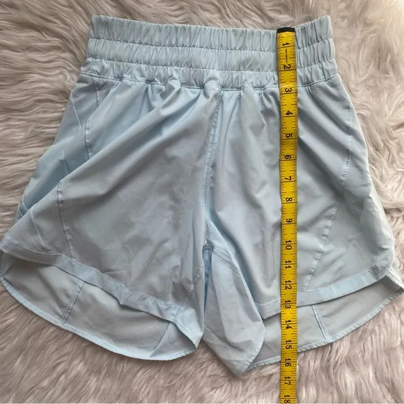 Lululemon Track That High-Rise Lined Short 5” Women’s Size 4 Powder Blue