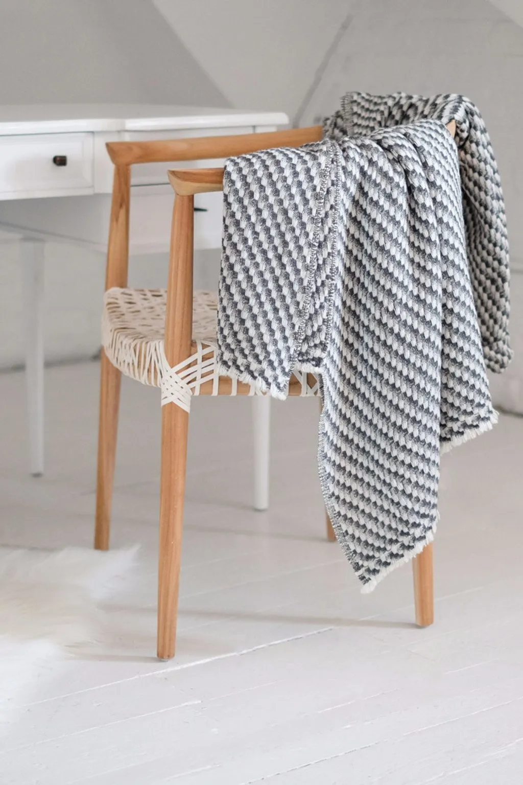 Luxe Cashmere Basket Weave Throw