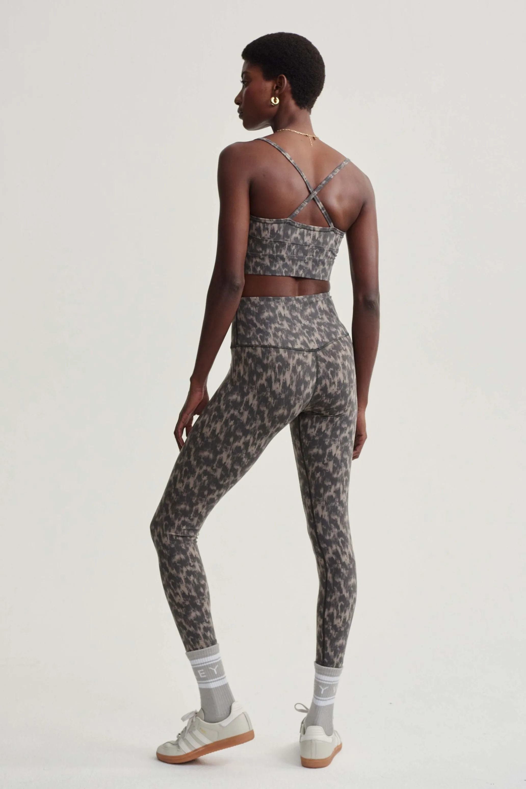 Move High Legging