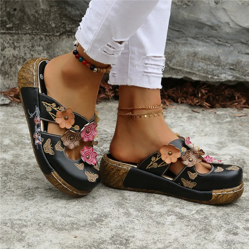 Nicole – Closed Women's Slippers with Non-Slip Design