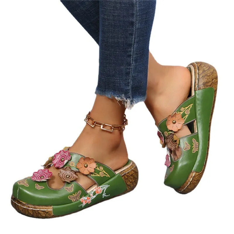 Nicole – Closed Women's Slippers with Non-Slip Design