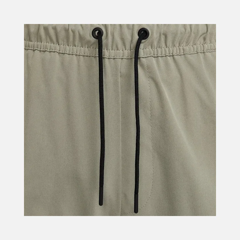 Nike Unlimited Dri-FIT Straight-Leg Versatile Men's Pant -Light Army/Black/Light Army