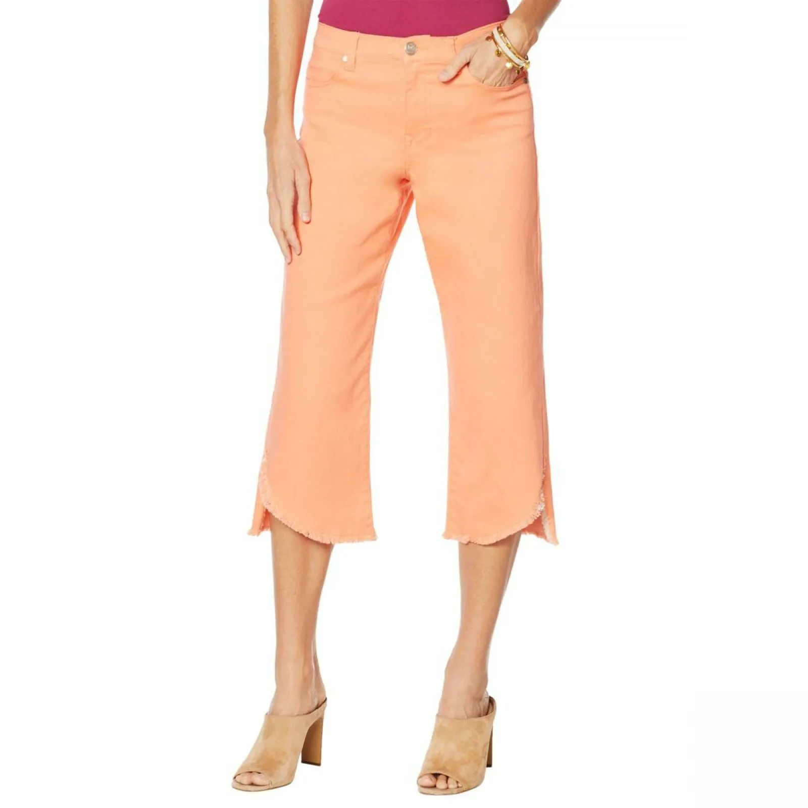 NWT DG2 By Diane Gilman Womens Wide-Leg Curved Raw-Hem Cropped Jean. 709198 6