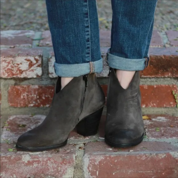 Paul Green delgado Suede Ankle Boots Sz.6