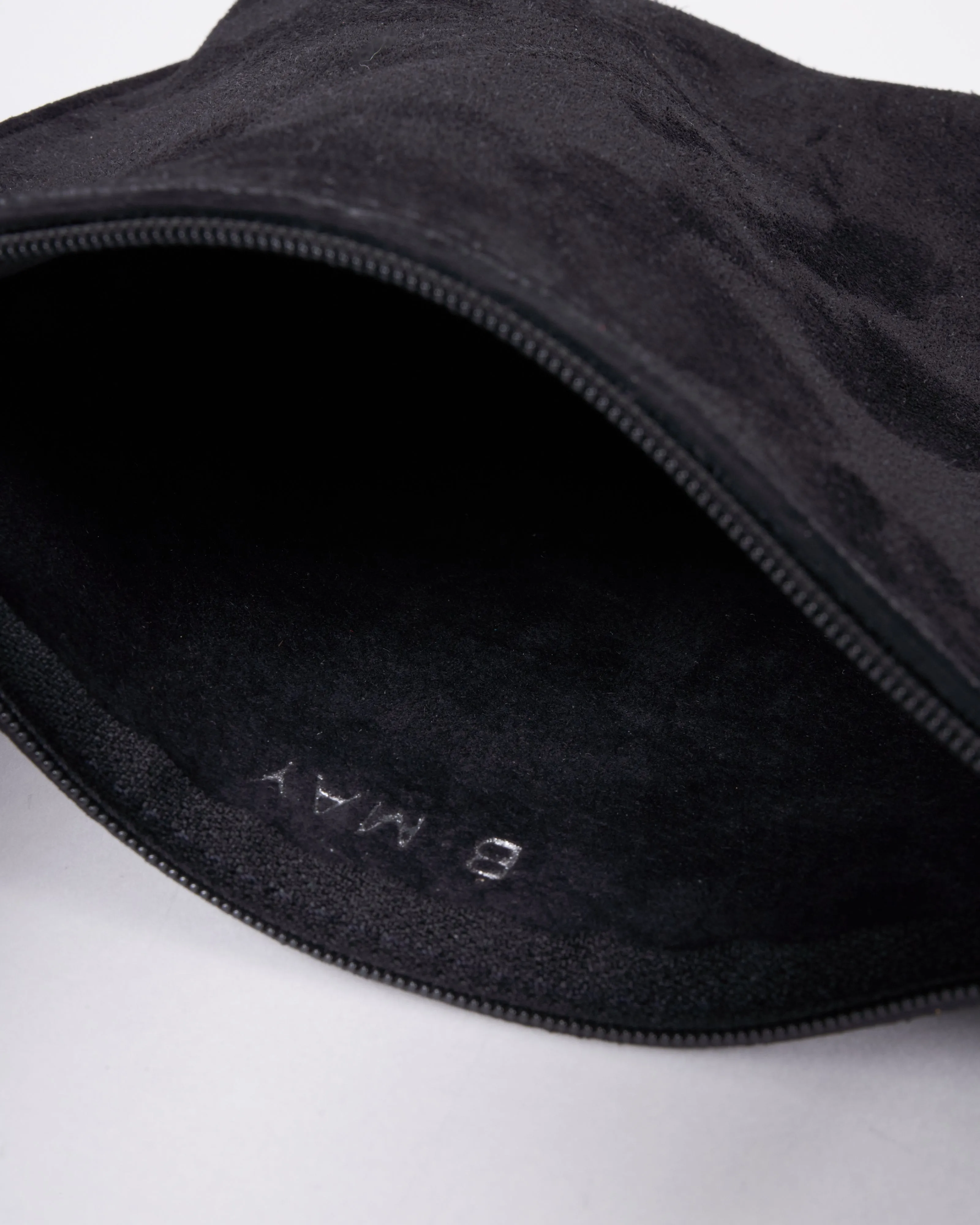 strappy pouch - black suede