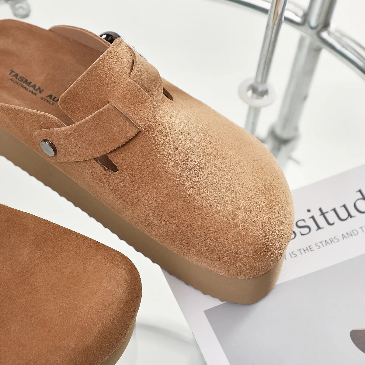 THICK-SOLED CLOSED-TOE SANDALS 5873