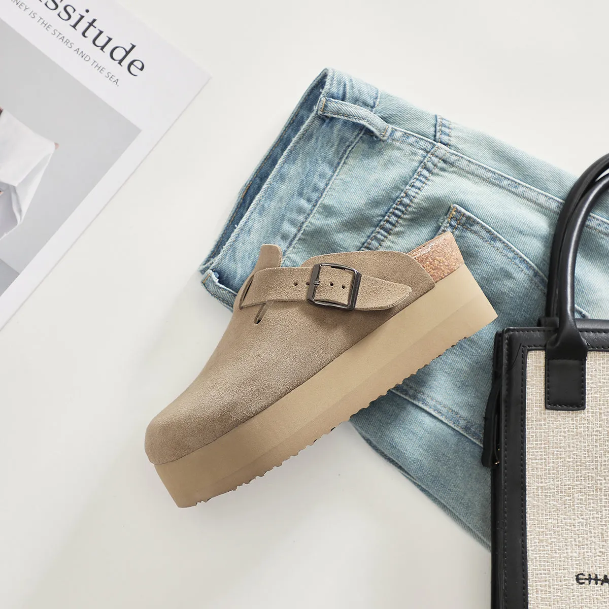 THICK-SOLED CLOSED-TOE SANDALS 5873