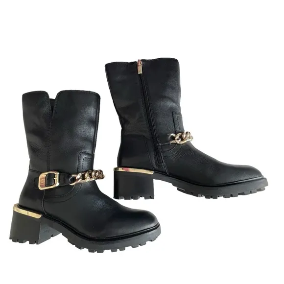 Vince Camuto Keshilka Booties Black Women’s Size 6 Leather Gold Chain Biker
