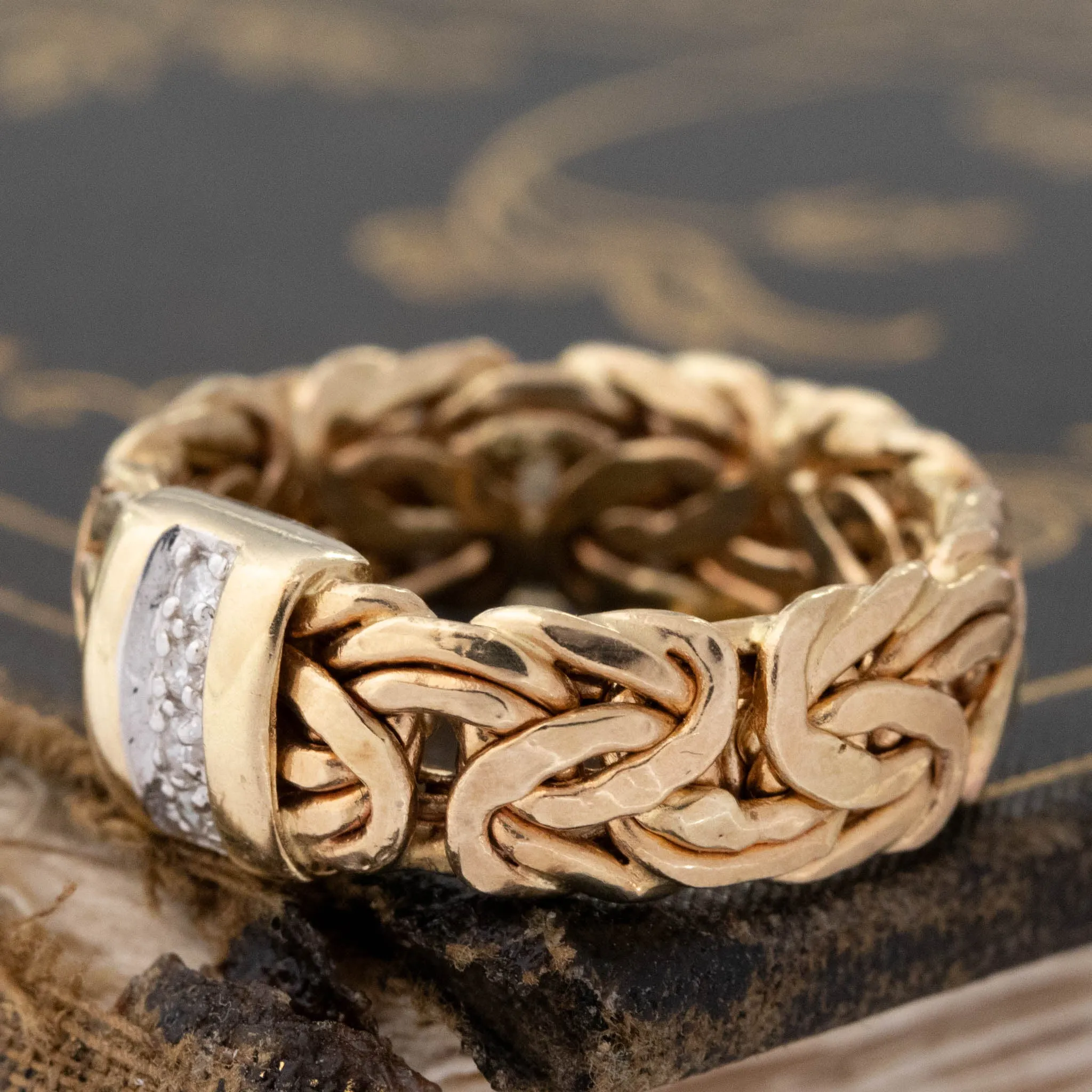 Vintage Diamond Woven Band
