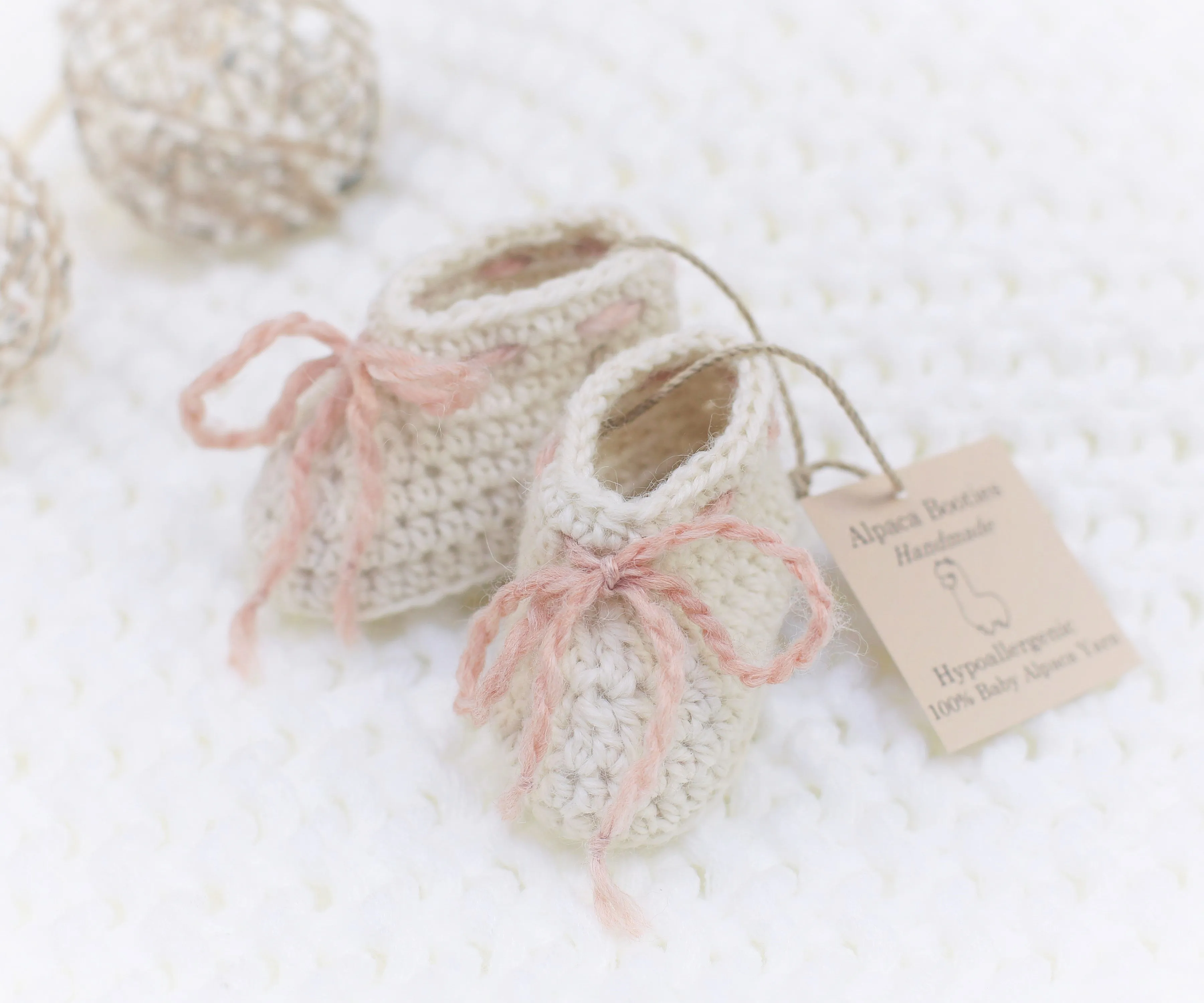 Watercolor Floral | Organic Baby Gift Basket 7pcs | Baby Girl