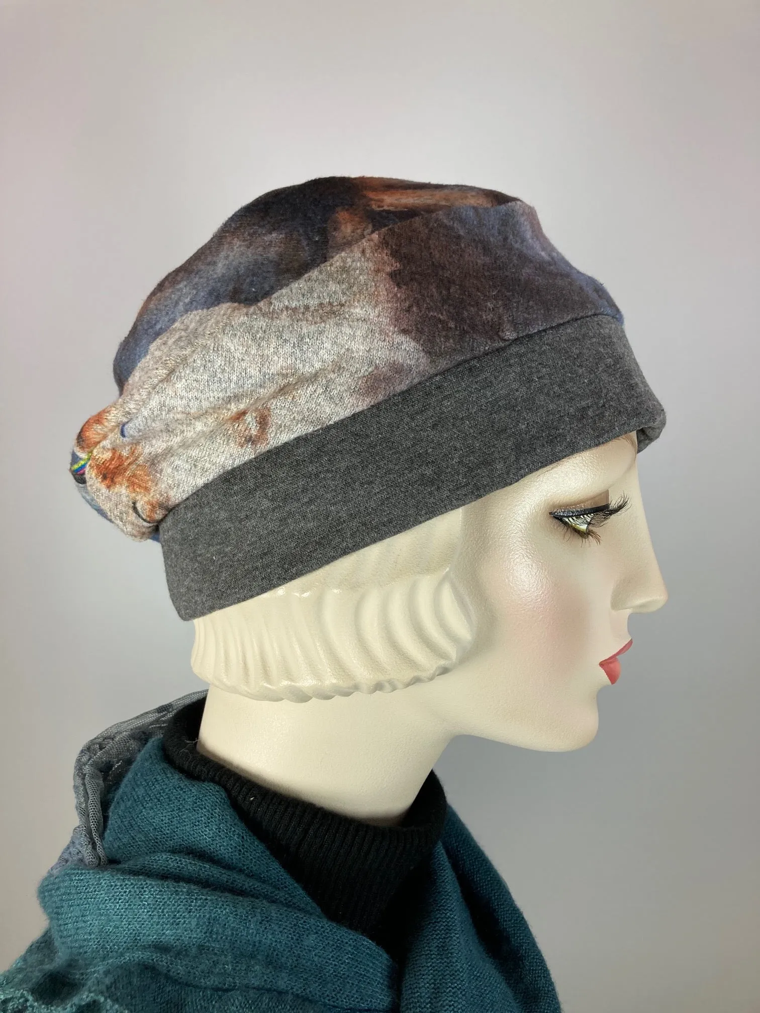 Womens Slouchy Beret. Knit gray rust blue Hat. Slouch Eco friendly Hat. Boho chic hat. Ladies comfy travel hat. Stylish soft fabric hat.
