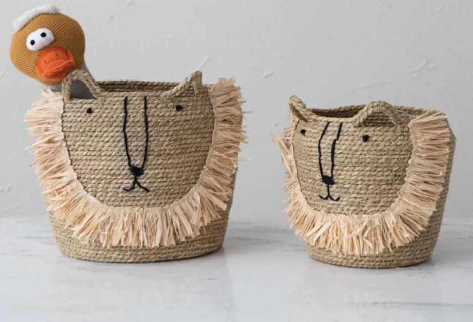Woven Seagrass Lion Baskets